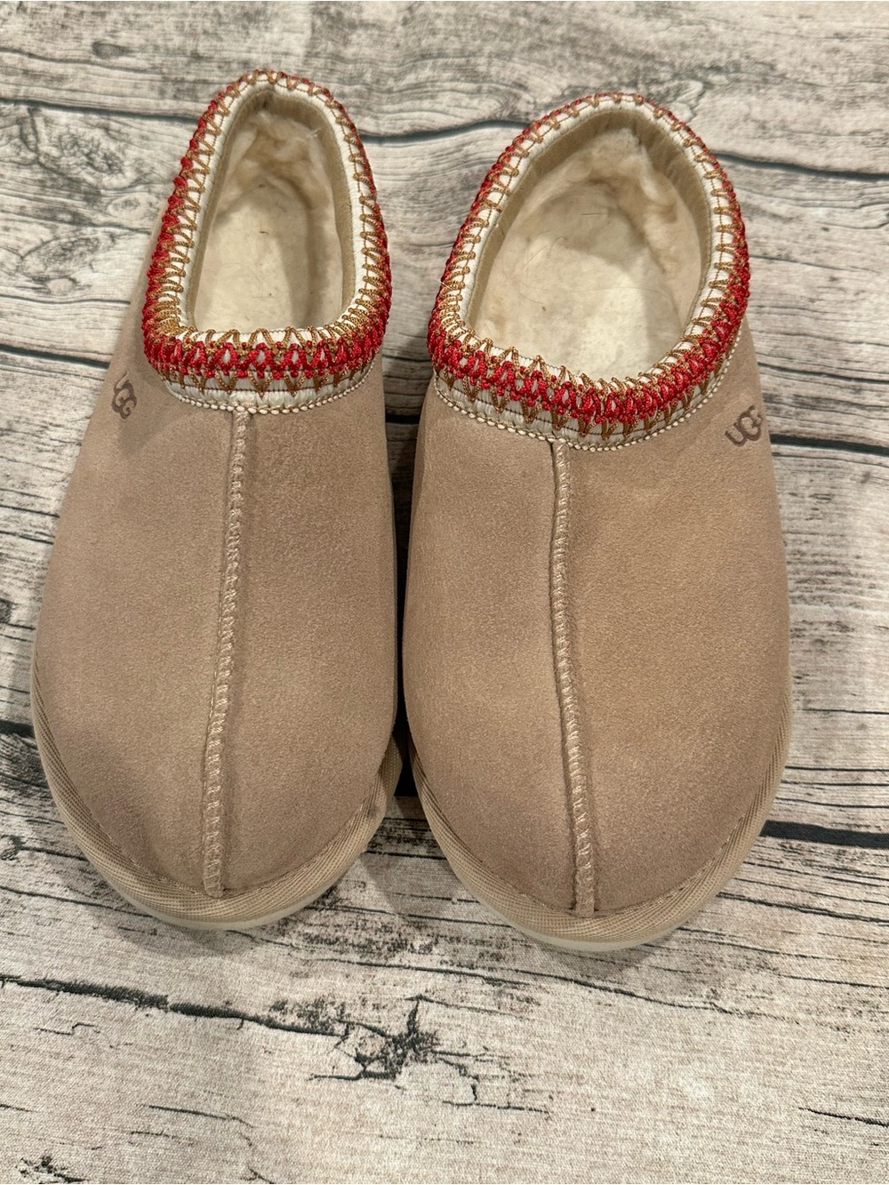 UGG Women's Taupe Suede Slip-On Mules / Slippers with Red Trim Size 6